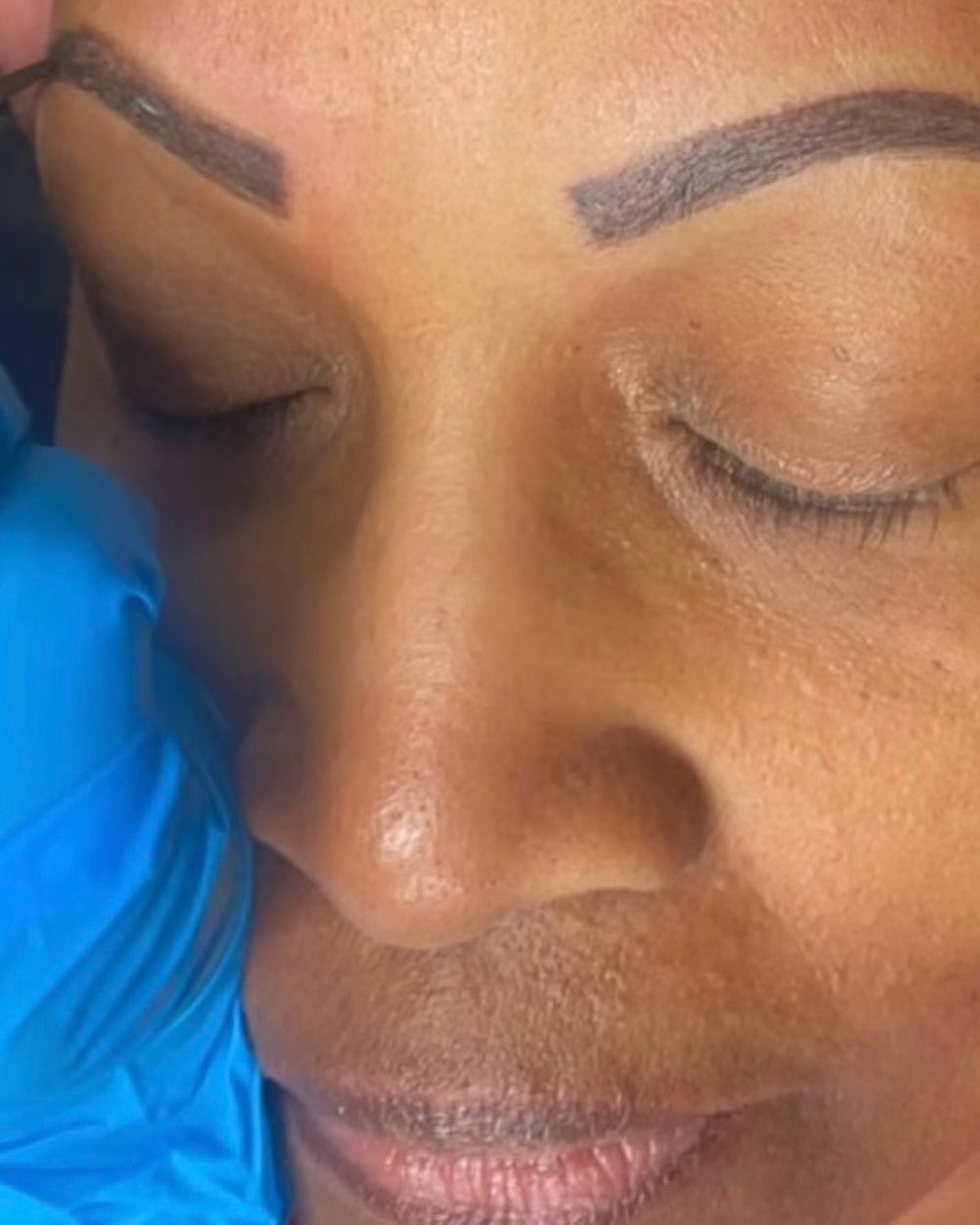 Finished microbladed eyebrows